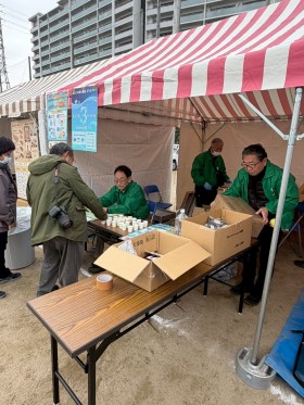 eeeecca6195aecd298a2c8f2be1b715e